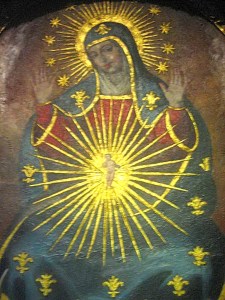 mary-expecting-unborn-jesus1